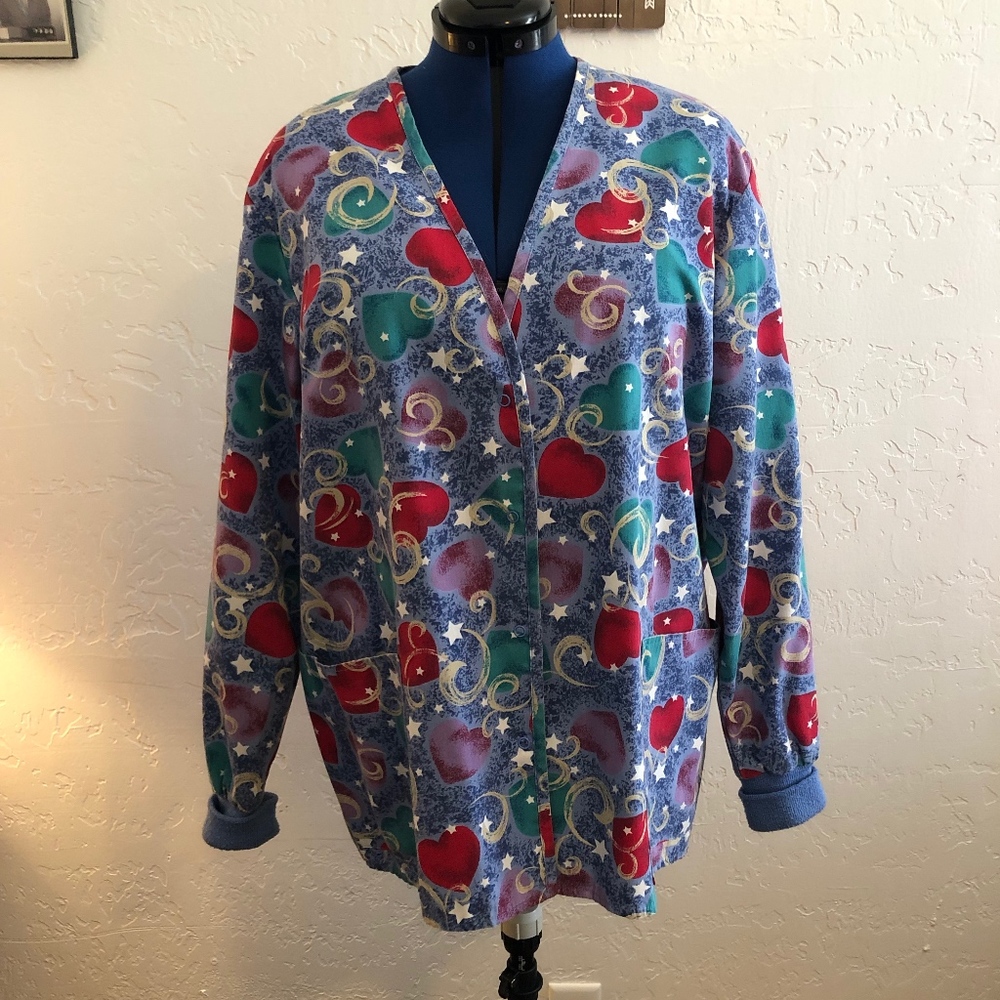 Crest lab coat, size large